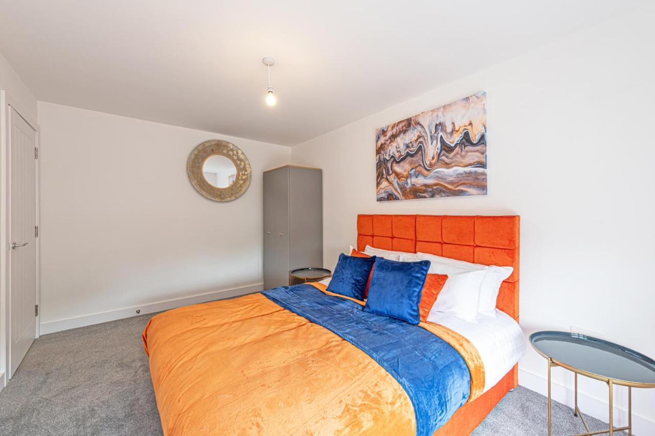 Gospel Heights Luxury Apartments With Parking Heswall Exteriér fotografie