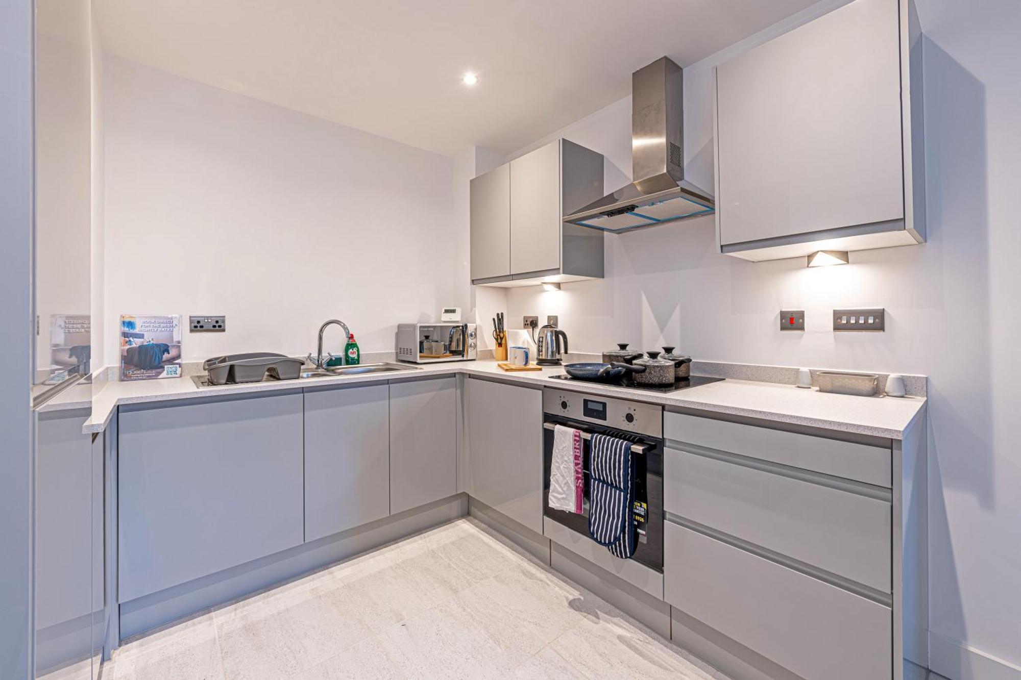Gospel Heights Luxury Apartments With Parking Heswall Exteriér fotografie