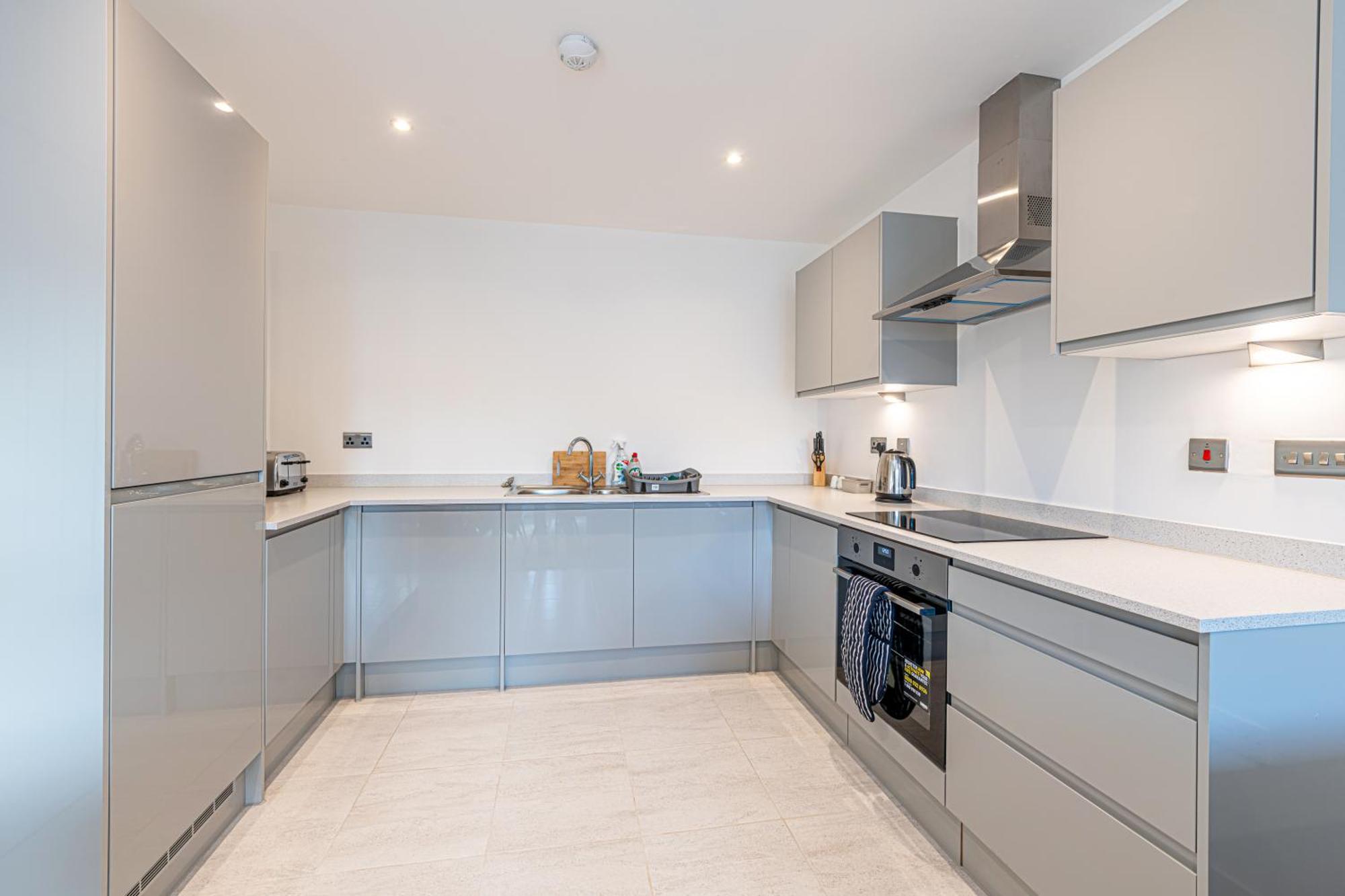 Gospel Heights Luxury Apartments With Parking Heswall Exteriér fotografie