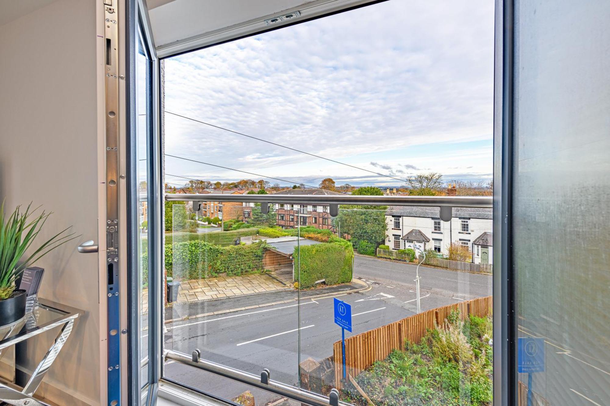 Gospel Heights Luxury Apartments With Parking Heswall Exteriér fotografie